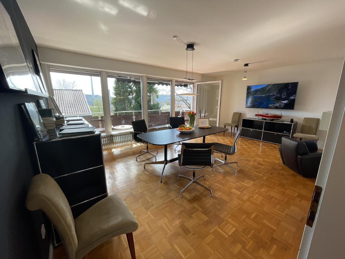 Appartement Region Esslingen - Naehe Messe - Flughafen - Stuttgart - Wohnen Und Arbeiten Auf Zeit In 120M2 Wohlfuehlatmosphaere - Ab 3 Uebernachtungen - Geeignet Fuer 4 Pers Incl Kinder - Beistellbett Moeglich - Kinder Und Tiere Willkommen - Garage F Altbach Εξωτερικό φωτογραφία