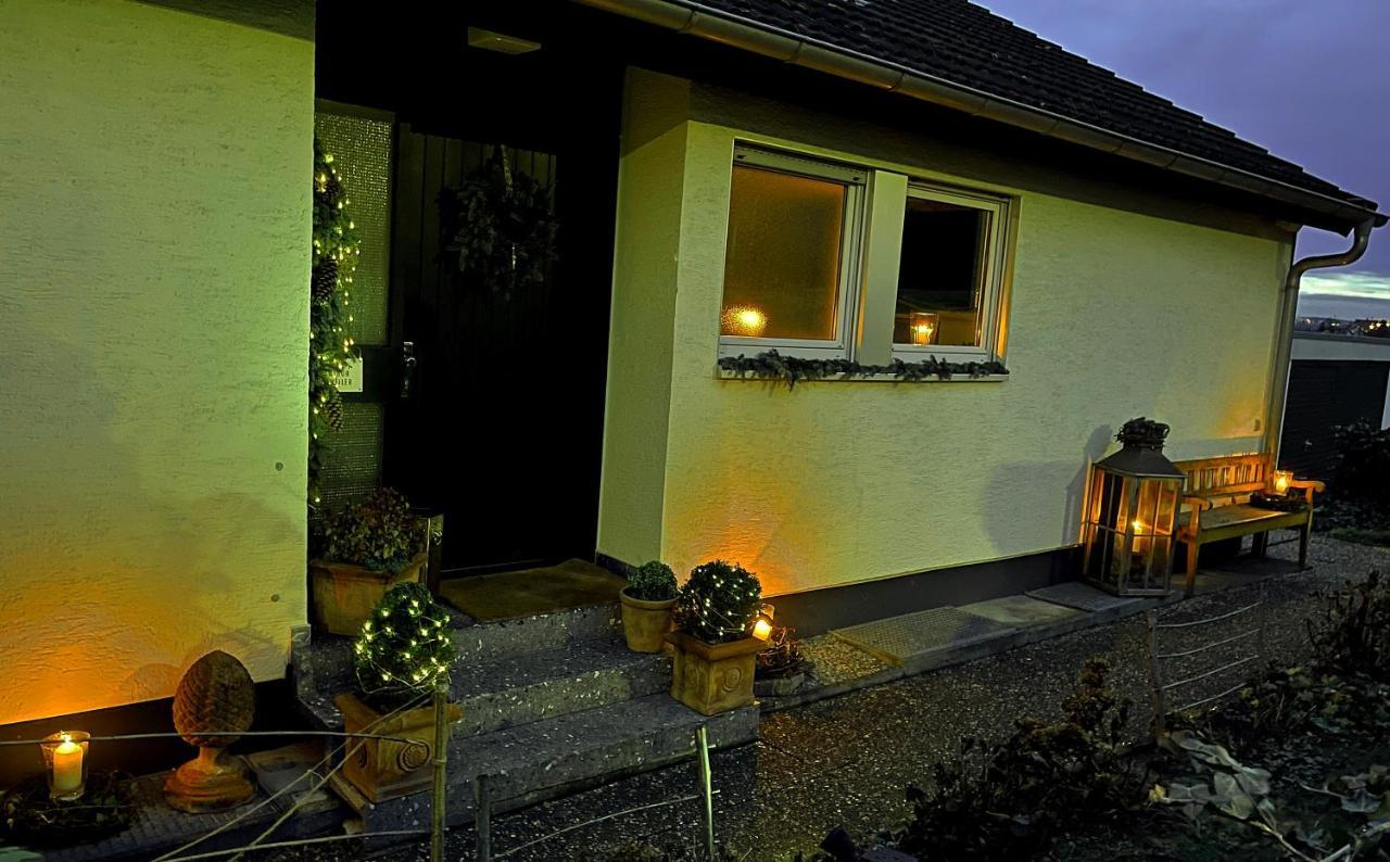Appartement Region Esslingen - Naehe Messe - Flughafen - Stuttgart - Wohnen Und Arbeiten Auf Zeit In 120M2 Wohlfuehlatmosphaere - Ab 3 Uebernachtungen - Geeignet Fuer 4 Pers Incl Kinder - Beistellbett Moeglich - Kinder Und Tiere Willkommen - Garage F Altbach Εξωτερικό φωτογραφία