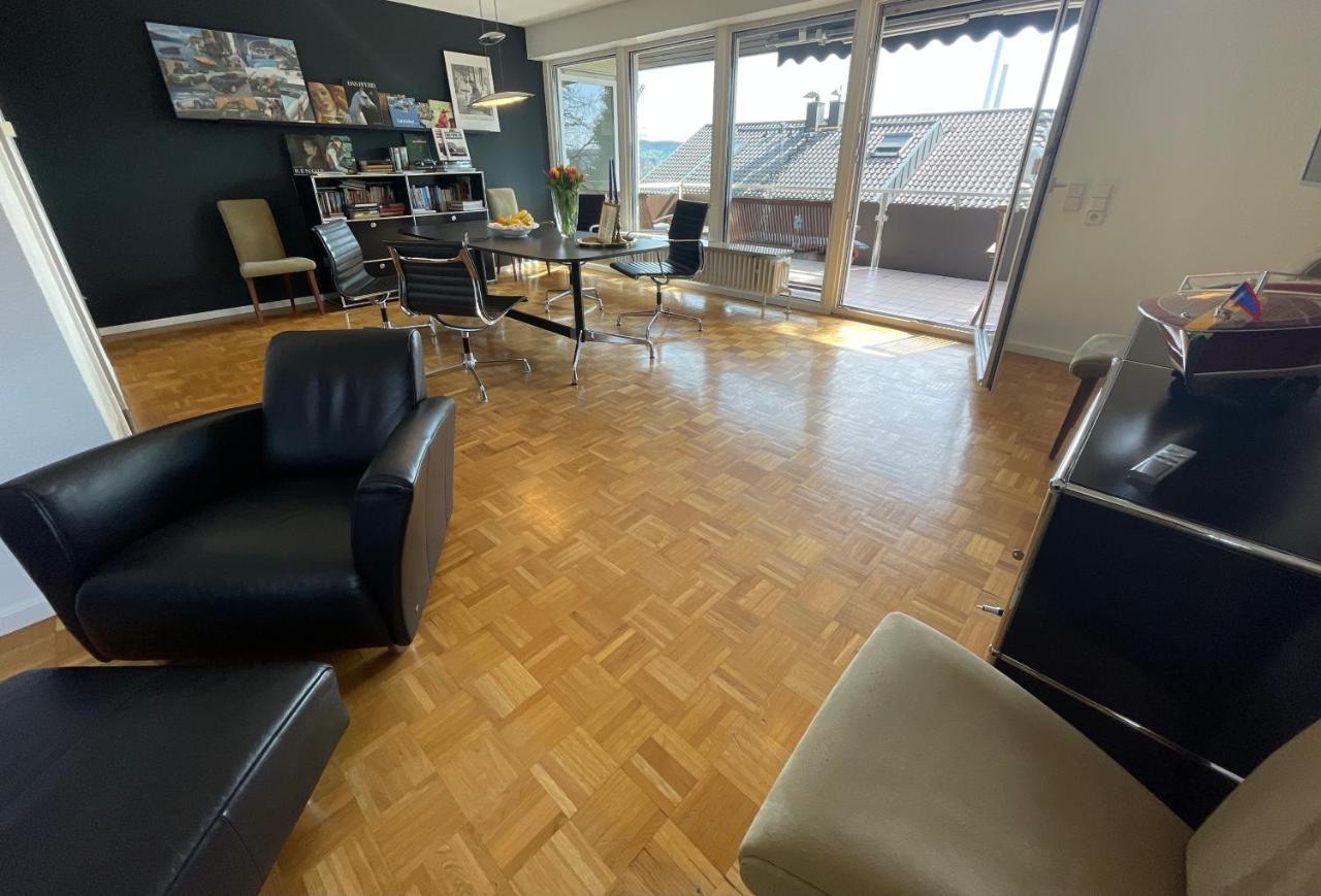 Appartement Region Esslingen - Naehe Messe - Flughafen - Stuttgart - Wohnen Und Arbeiten Auf Zeit In 120M2 Wohlfuehlatmosphaere - Ab 3 Uebernachtungen - Geeignet Fuer 4 Pers Incl Kinder - Beistellbett Moeglich - Kinder Und Tiere Willkommen - Garage F Altbach Εξωτερικό φωτογραφία