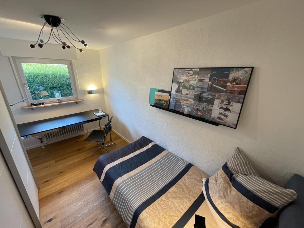Appartement Region Esslingen - Naehe Messe - Flughafen - Stuttgart - Wohnen Und Arbeiten Auf Zeit In 120M2 Wohlfuehlatmosphaere - Ab 3 Uebernachtungen - Geeignet Fuer 4 Pers Incl Kinder - Beistellbett Moeglich - Kinder Und Tiere Willkommen - Garage F Altbach Εξωτερικό φωτογραφία