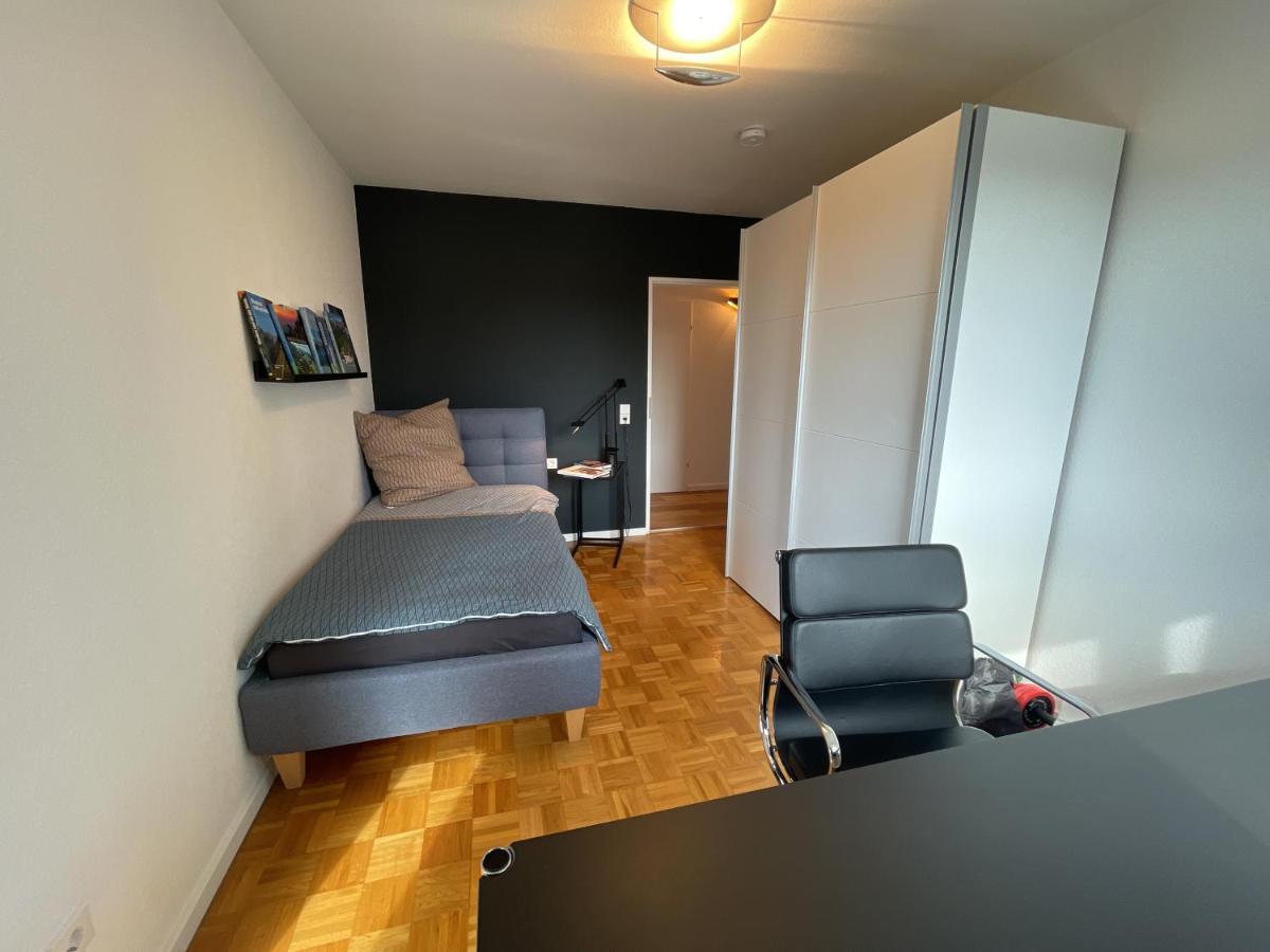 Appartement Region Esslingen - Naehe Messe - Flughafen - Stuttgart - Wohnen Und Arbeiten Auf Zeit In 120M2 Wohlfuehlatmosphaere - Ab 3 Uebernachtungen - Geeignet Fuer 4 Pers Incl Kinder - Beistellbett Moeglich - Kinder Und Tiere Willkommen - Garage F Altbach Εξωτερικό φωτογραφία
