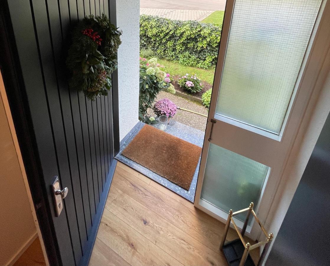 Appartement Region Esslingen - Naehe Messe - Flughafen - Stuttgart - Wohnen Und Arbeiten Auf Zeit In 120M2 Wohlfuehlatmosphaere - Ab 3 Uebernachtungen - Geeignet Fuer 4 Pers Incl Kinder - Beistellbett Moeglich - Kinder Und Tiere Willkommen - Garage F Altbach Εξωτερικό φωτογραφία