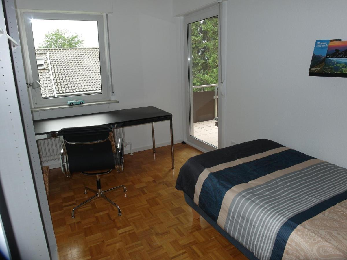 Appartement Region Esslingen - Naehe Messe - Flughafen - Stuttgart - Wohnen Und Arbeiten Auf Zeit In 120M2 Wohlfuehlatmosphaere - Ab 3 Uebernachtungen - Geeignet Fuer 4 Pers Incl Kinder - Beistellbett Moeglich - Kinder Und Tiere Willkommen - Garage F Altbach Εξωτερικό φωτογραφία